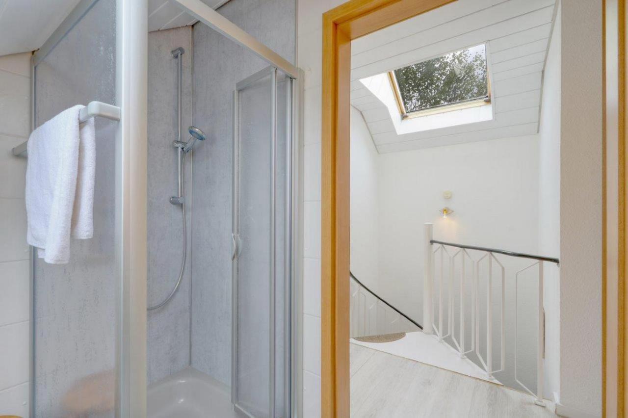 Seepark Kirchheim Ferienhaus Bei Zeta Mit Sauna Eksteriør billede