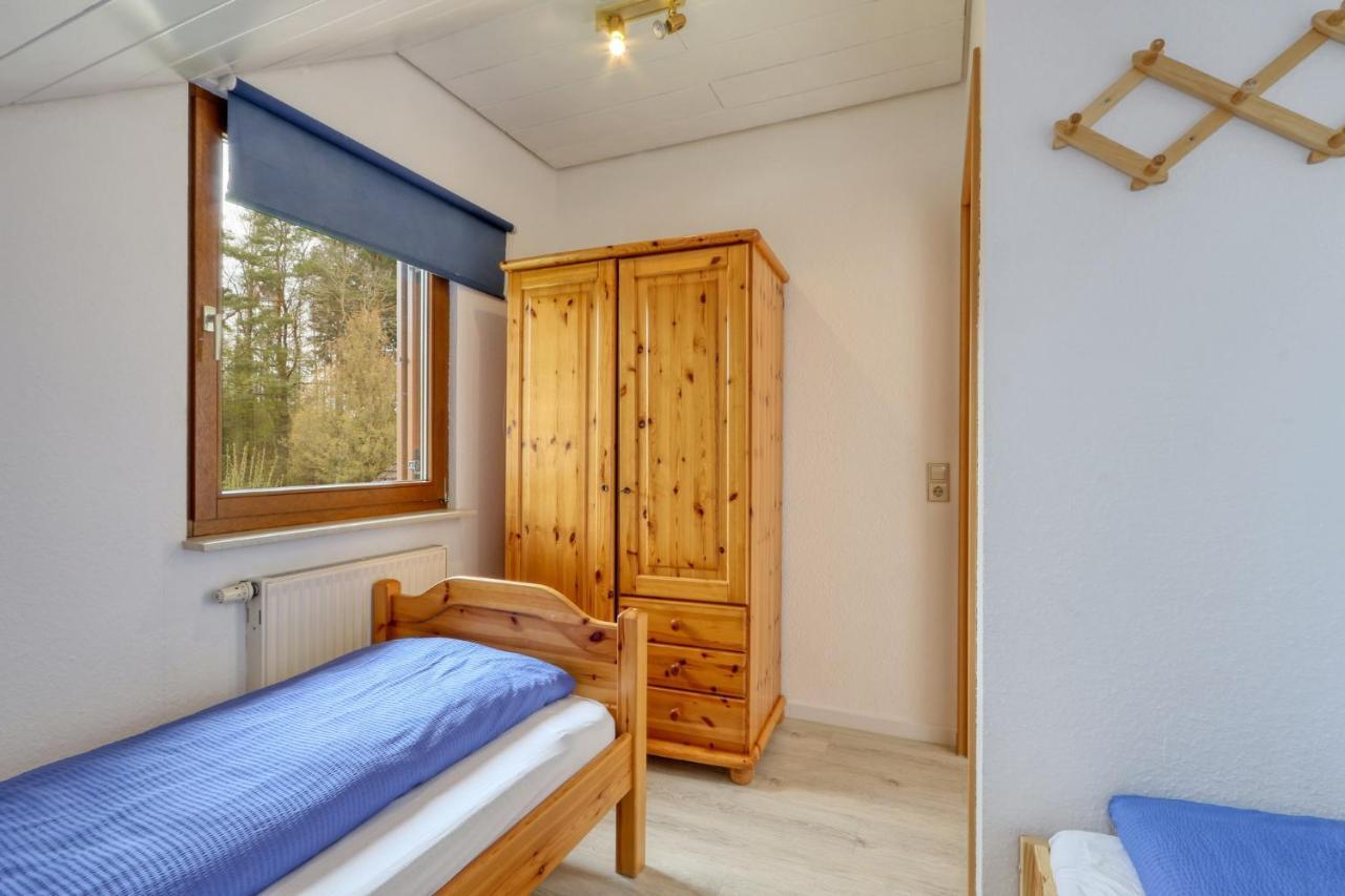 Seepark Kirchheim Ferienhaus Bei Zeta Mit Sauna Eksteriør billede